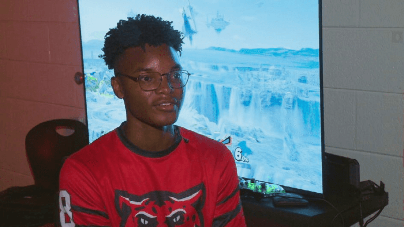 West Florida High School's e-sports program building skills tied to high-tech careers