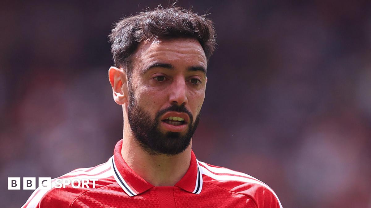 Man Utd captain Bruno Fernandes says Roy Keane told ‘lie’ about pursuit of Premier League assists record